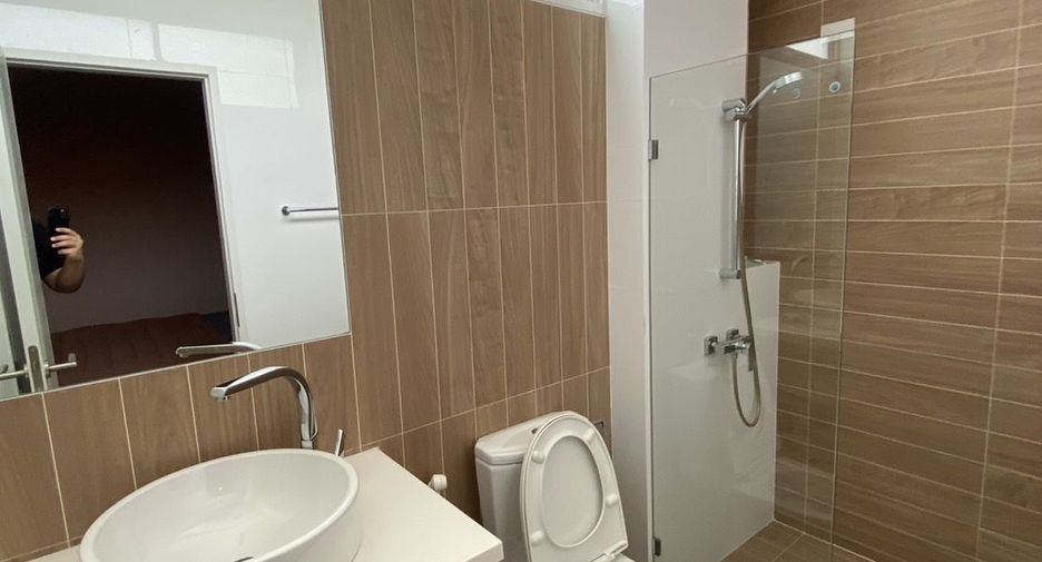 For sale and for rent 3 bedrooms house in Prawet, Bangkok