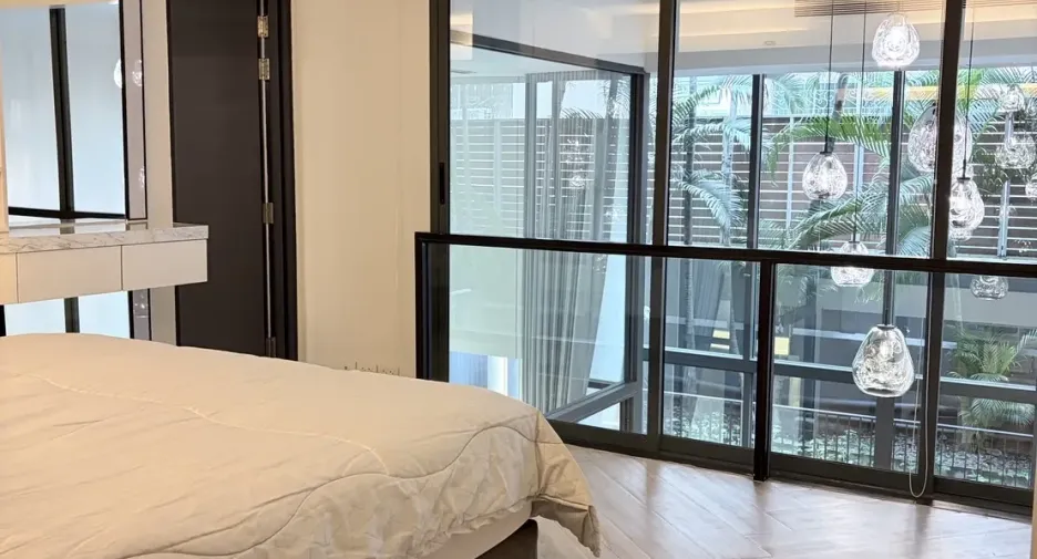 For sale 2 bedrooms condo in Watthana, Bangkok