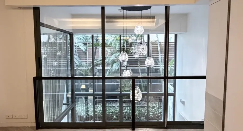 For sale 2 bedrooms condo in Watthana, Bangkok