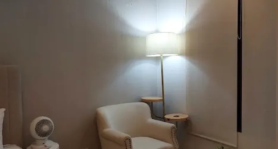 For sale studio condo in Pathum Wan, Bangkok