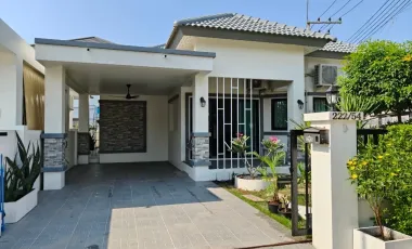 For sale 2 bedrooms house in East Pattaya, Pattaya