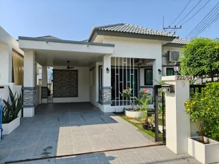 À vendre 2 chambres maison à East Pattaya, Pattaya