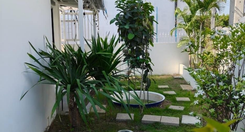 À vendre 2 chambres maison à Sattahip, Chonburi