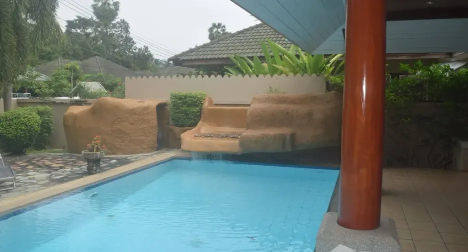 For sale 5 bedrooms house in Ko Samui, Surat Thani