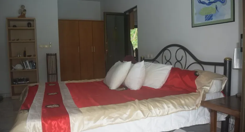 For sale 5 bedrooms house in Ko Samui, Surat Thani