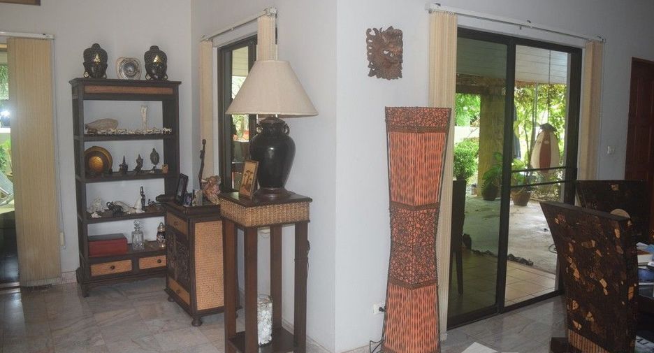 For sale 5 bedrooms house in Ko Samui, Surat Thani