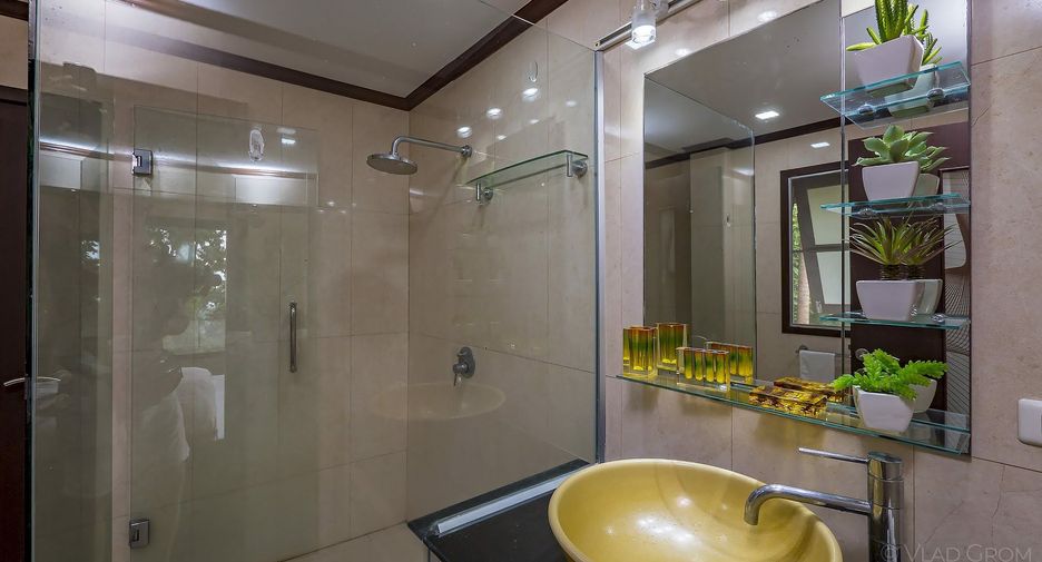 À vendre 4 chambres villa à Ko Samui, Surat Thani