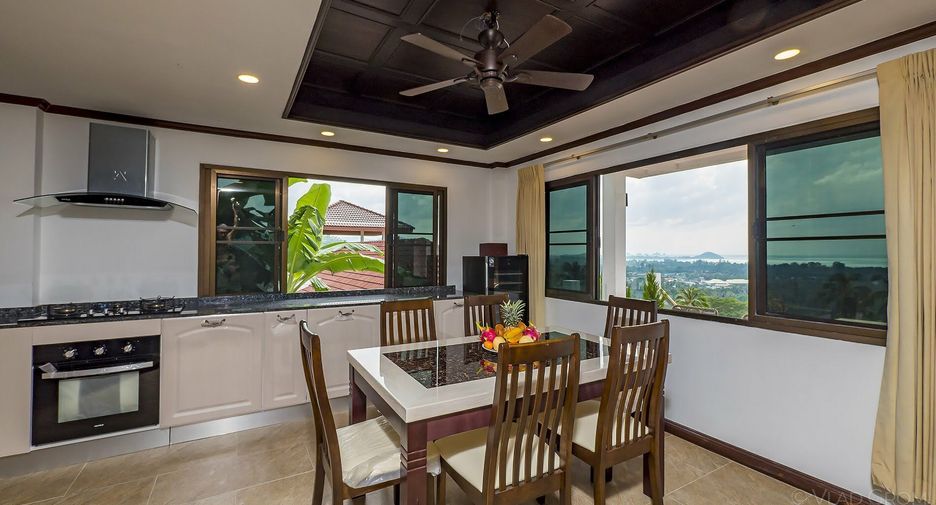 À vendre 4 chambres villa à Ko Samui, Surat Thani