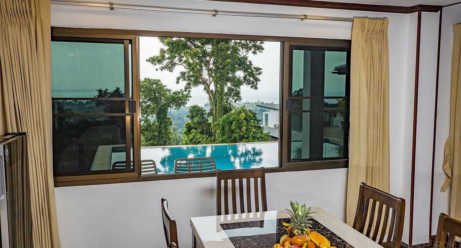 À vendre 4 chambres villa à Ko Samui, Surat Thani