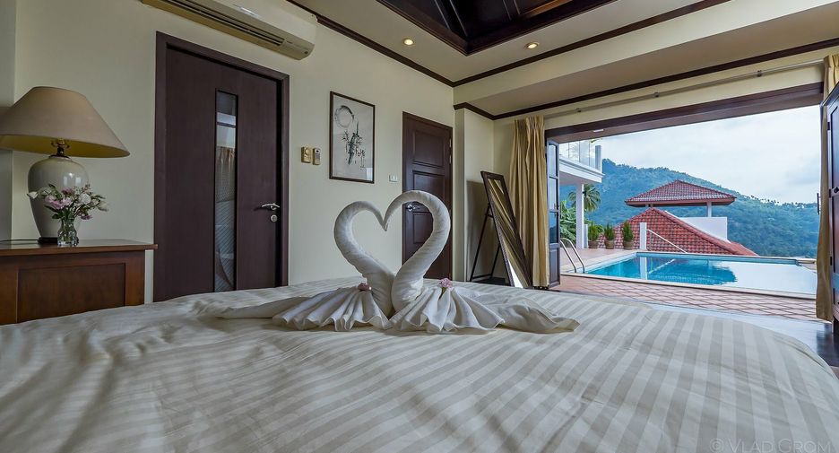 À vendre 4 chambres villa à Ko Samui, Surat Thani