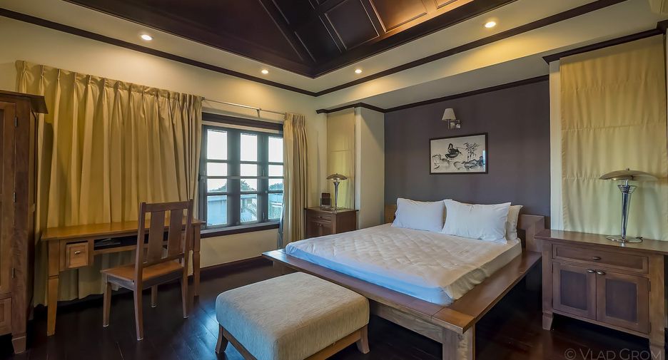 À vendre 4 chambres villa à Ko Samui, Surat Thani