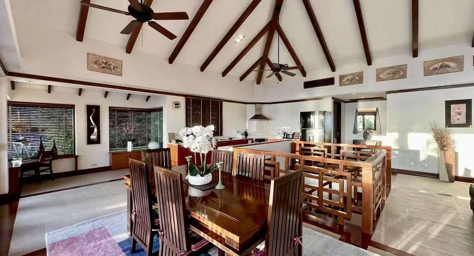 For rent 3 bedrooms villa in Kathu, Phuket