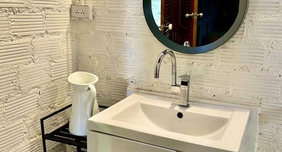 For sale 2 bedrooms house in Mueang Chiang Mai, Chiang Mai