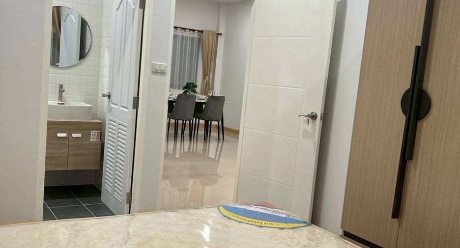 For rent 3 bedrooms house in Saraphi, Chiang Mai