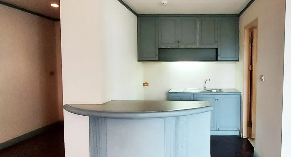 For sale 1 bed condo in Ban Chang, Rayong