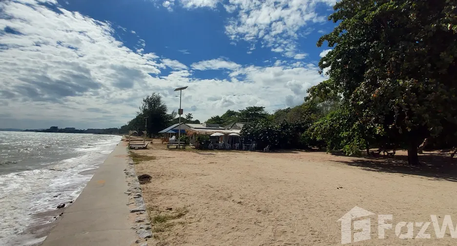 For sale 1 bed condo in Ban Chang, Rayong