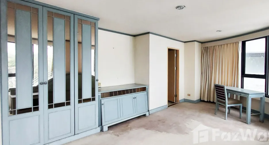 For sale 1 bed condo in Ban Chang, Rayong