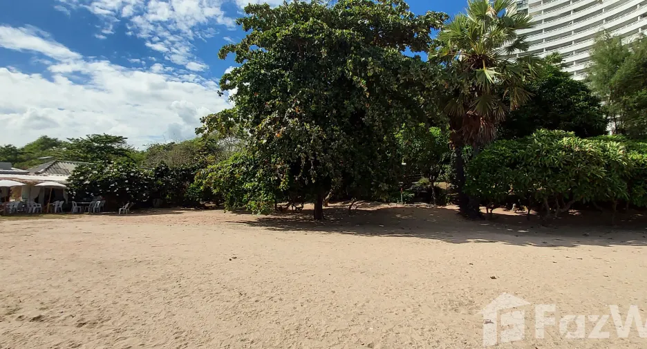 For sale 1 bed condo in Ban Chang, Rayong