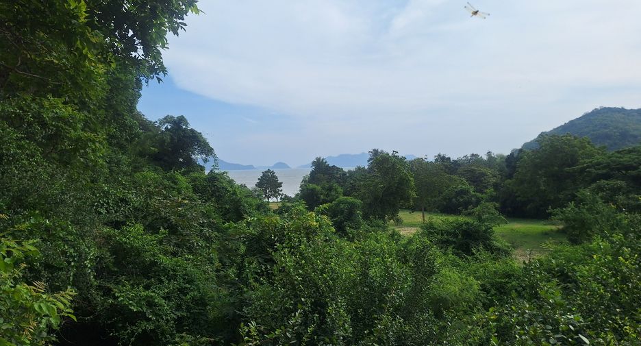 Casa en alquiler de 3 habitaciones en Sam Roi Yot, Prachuap Khiri Khan
