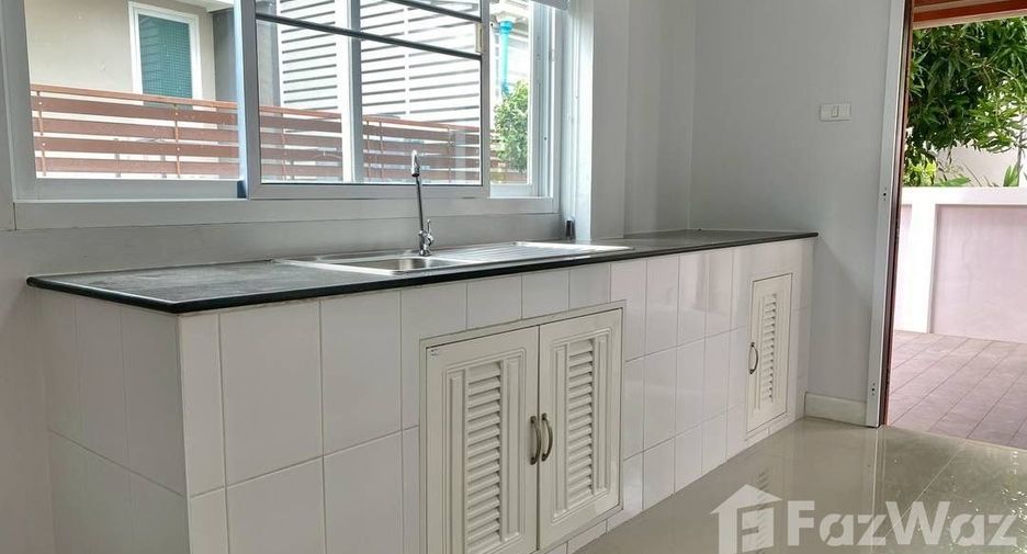 For rent 3 bedrooms house in Doi Saket, Chiang Mai