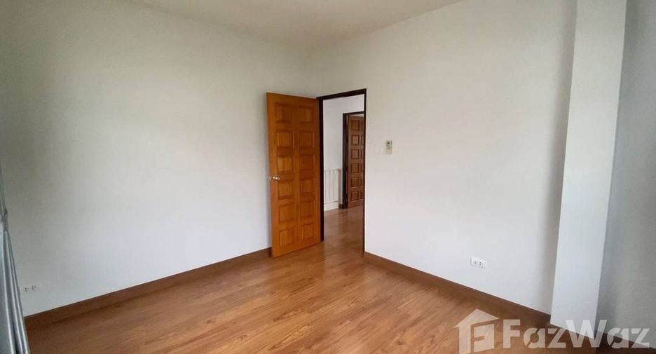 For rent 3 bedrooms house in Doi Saket, Chiang Mai