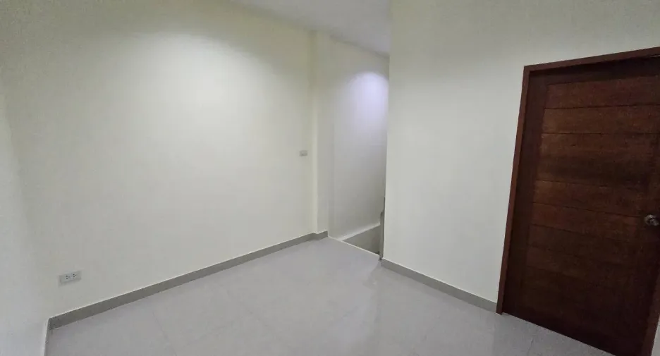 For rent 2 bedrooms townhouse in Hua Hin, Prachuap Khiri Khan