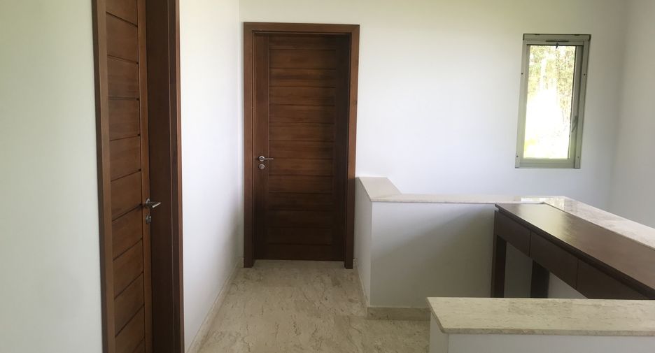 For rent 5 bedrooms villa in Ko Samui, Surat Thani