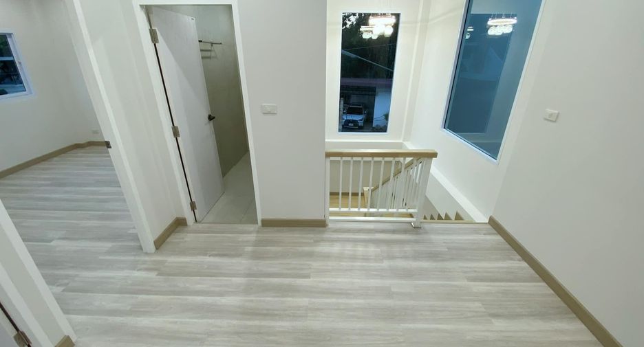 For sale 4 bedrooms house in Mae Rim, Chiang Mai