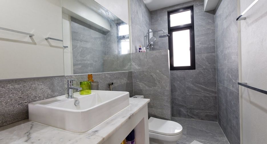 For sale 6 bedrooms house in Ko Pha-ngan, Surat Thani
