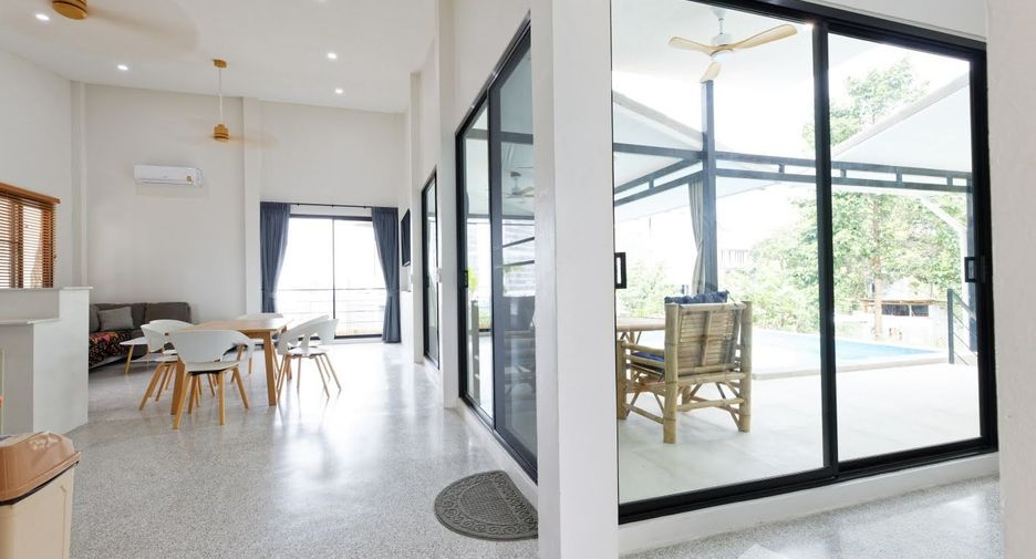 For sale 6 bedrooms house in Ko Pha-ngan, Surat Thani