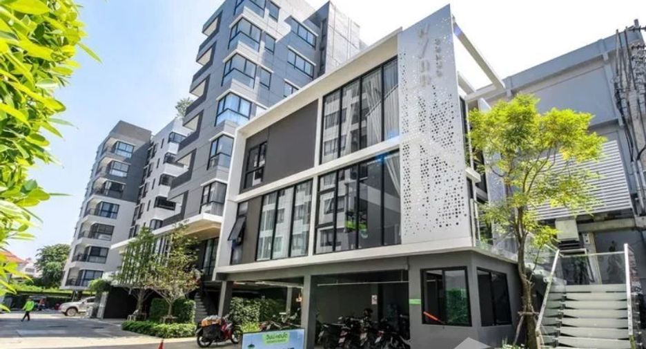 For sale studio condo in Wang Thonglang, Bangkok