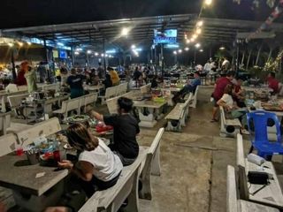 Gewerbefläche zum Kauf mit 4 Zimmer in Si Racha, Chonburi