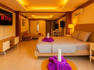 For sale and for rent 1 bed apartment in Kathu, Phuket