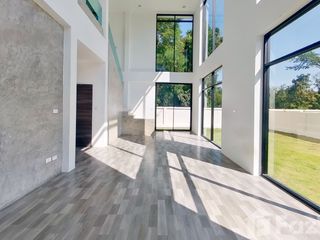 For sale 2 bedrooms house in San Kamphaeng, Chiang Mai