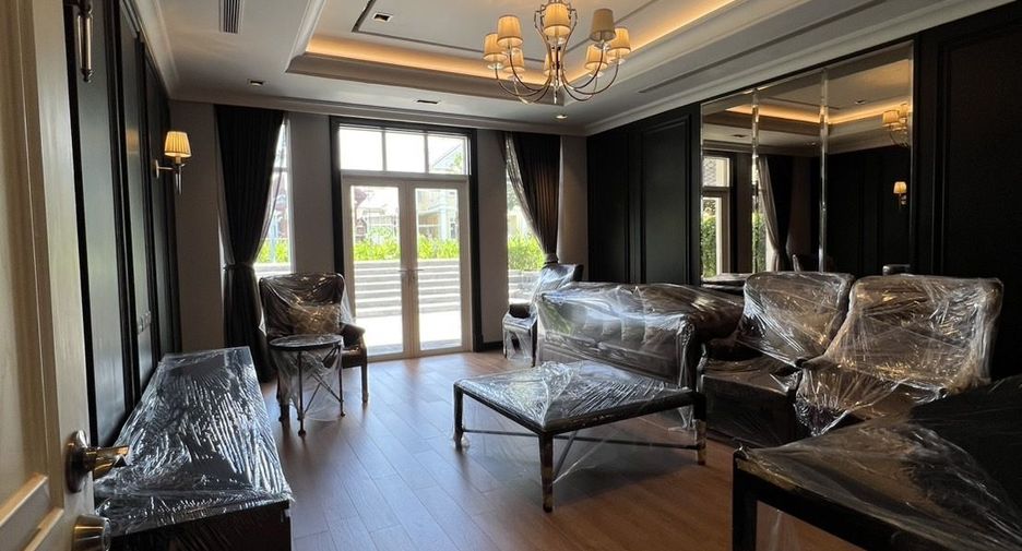 Haus zum Kauf mit 3 Zimmer in Lat Phrao, Bangkok