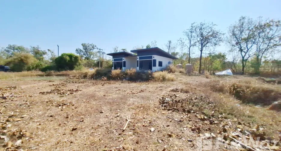 For sale 1 bed house in Phen, Udon Thani