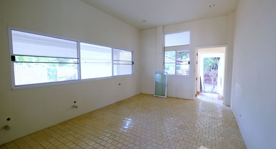 For sale 4 ベッドルーム house in Hang Dong, Chiang Mai