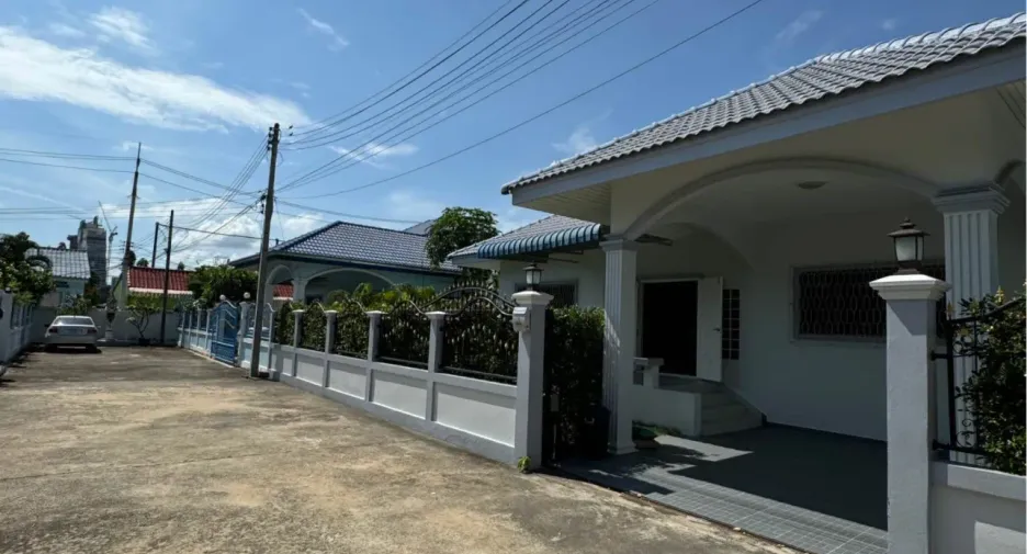 For rent 3 bedrooms house in Hua Hin, Prachuap Khiri Khan