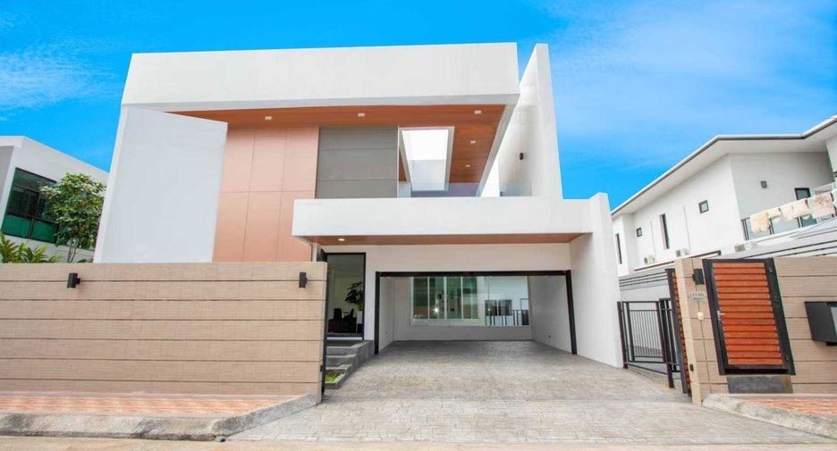 For sale 5 bedrooms house in Mueang Chiang Mai, Chiang Mai