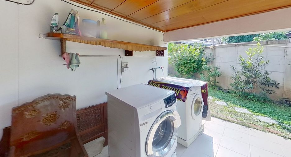 Продажа 5 спальни дом в Mueang Chiang Mai, Чианг Маи