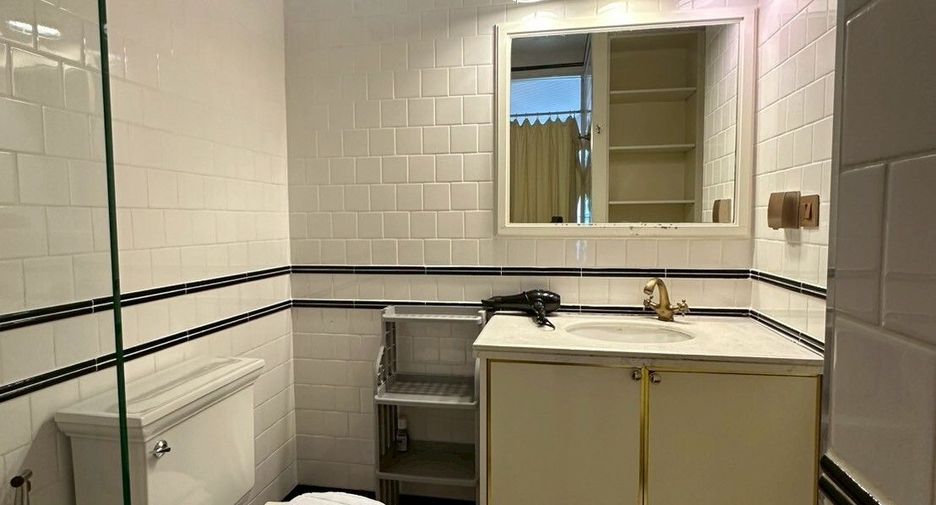 For rent studio condo in Na Jomtien, Pattaya