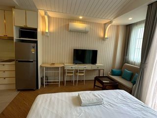 À louer studio condo à Na Jomtien, Pattaya