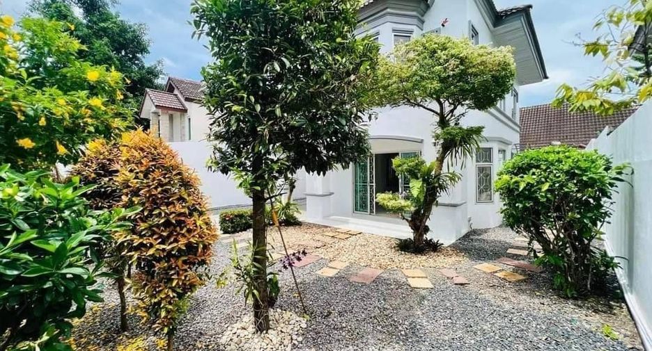 For sale 3 bedrooms house in Mueang Phuket, Phuket