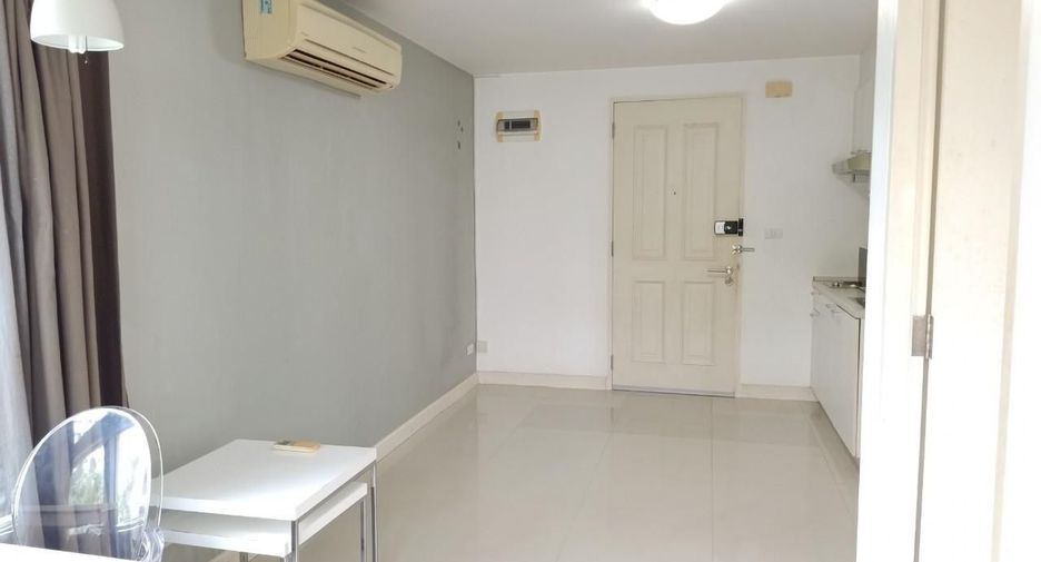 For sale studio condo in Watthana, Bangkok