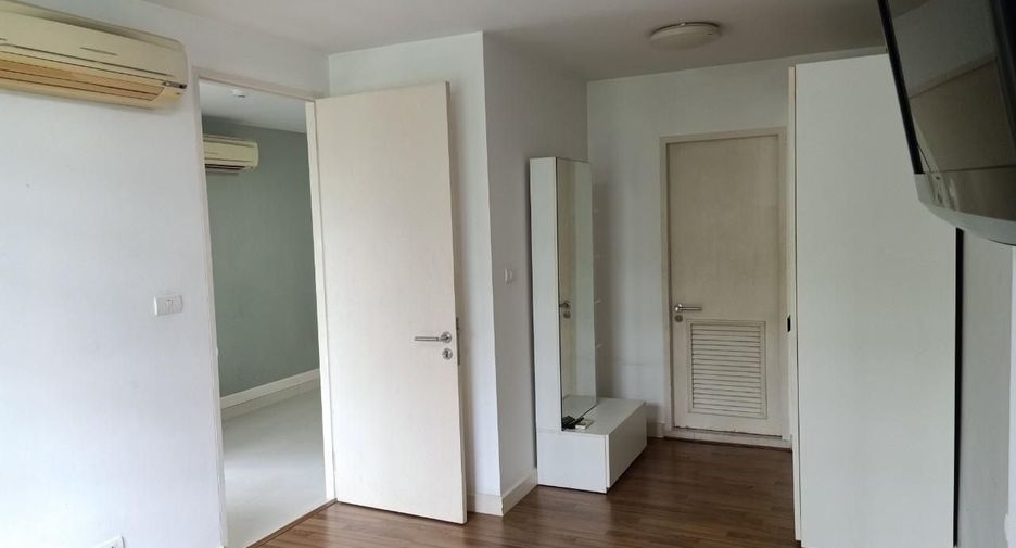 For sale studio condo in Watthana, Bangkok