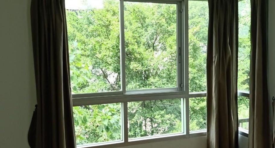 For sale studio condo in Watthana, Bangkok