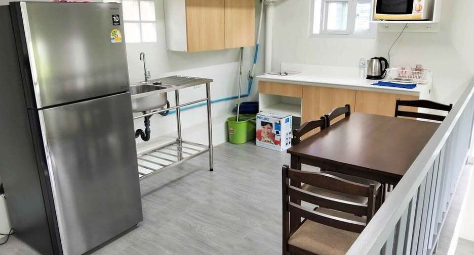 Casa en alquiler de 1 habitaciones en Mueang Phuket, Phuket