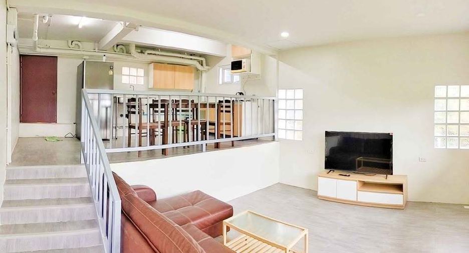 Casa en alquiler de 1 habitaciones en Mueang Phuket, Phuket
