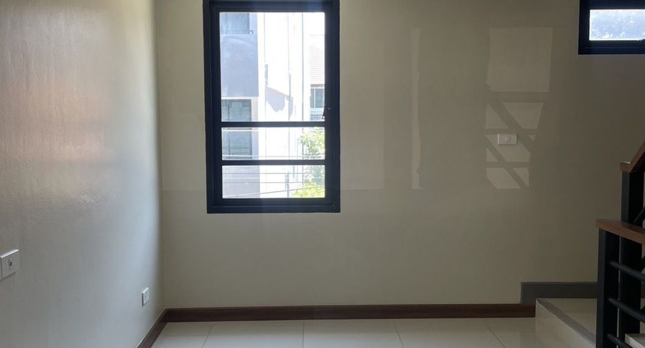 For sale and for rent 2 bedrooms townhouse in Mueang Chiang Mai, Chiang Mai