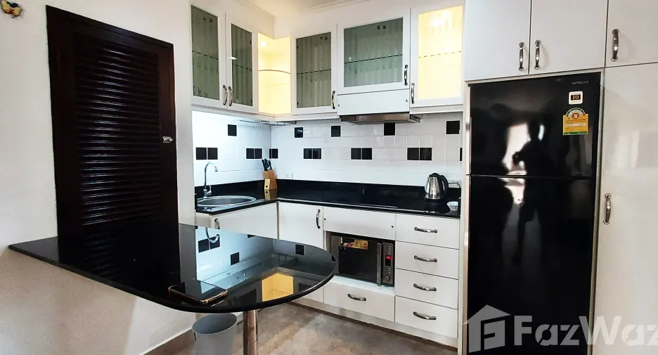 For sale 2 ベッドルーム condo in Mueang Rayong, Rayong